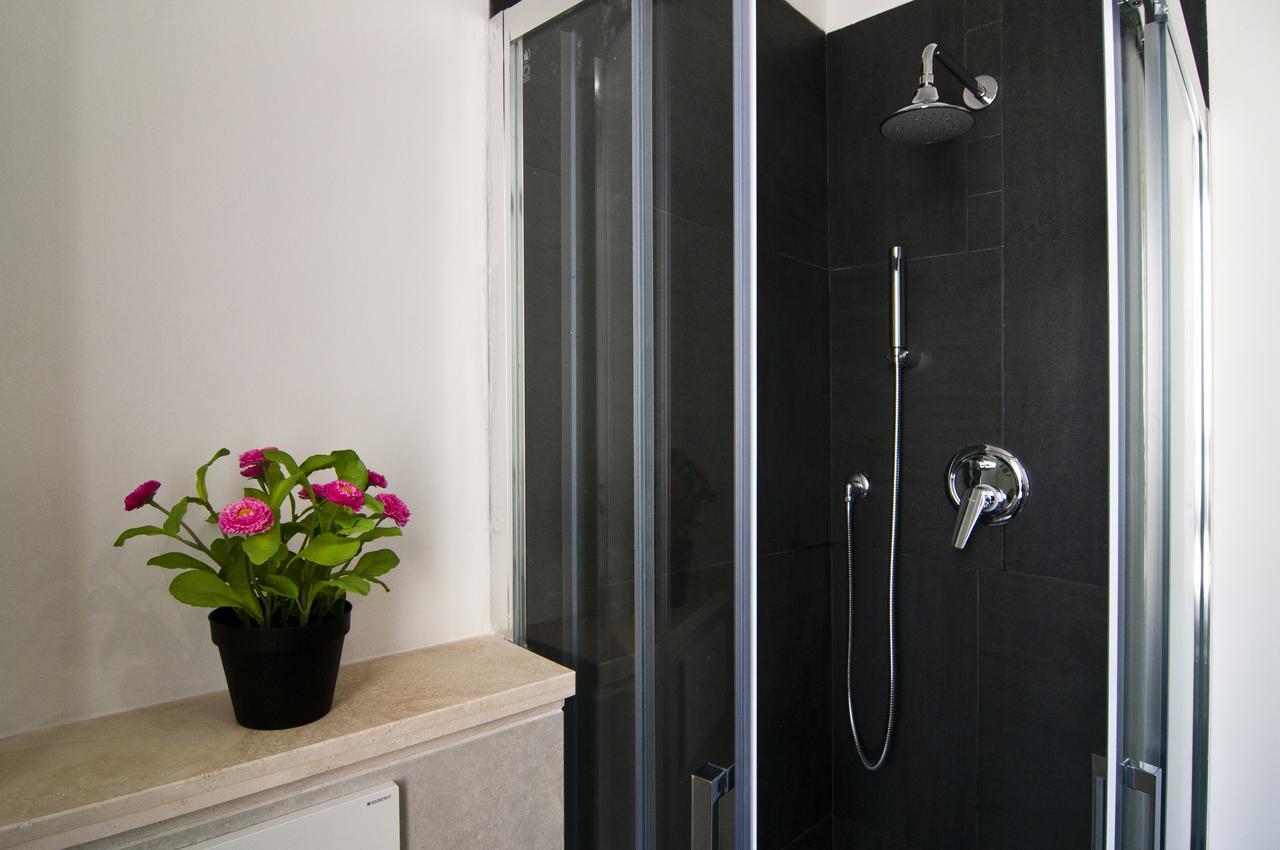 Villa Aquari Cozy Apartment Rome Exterior photo
